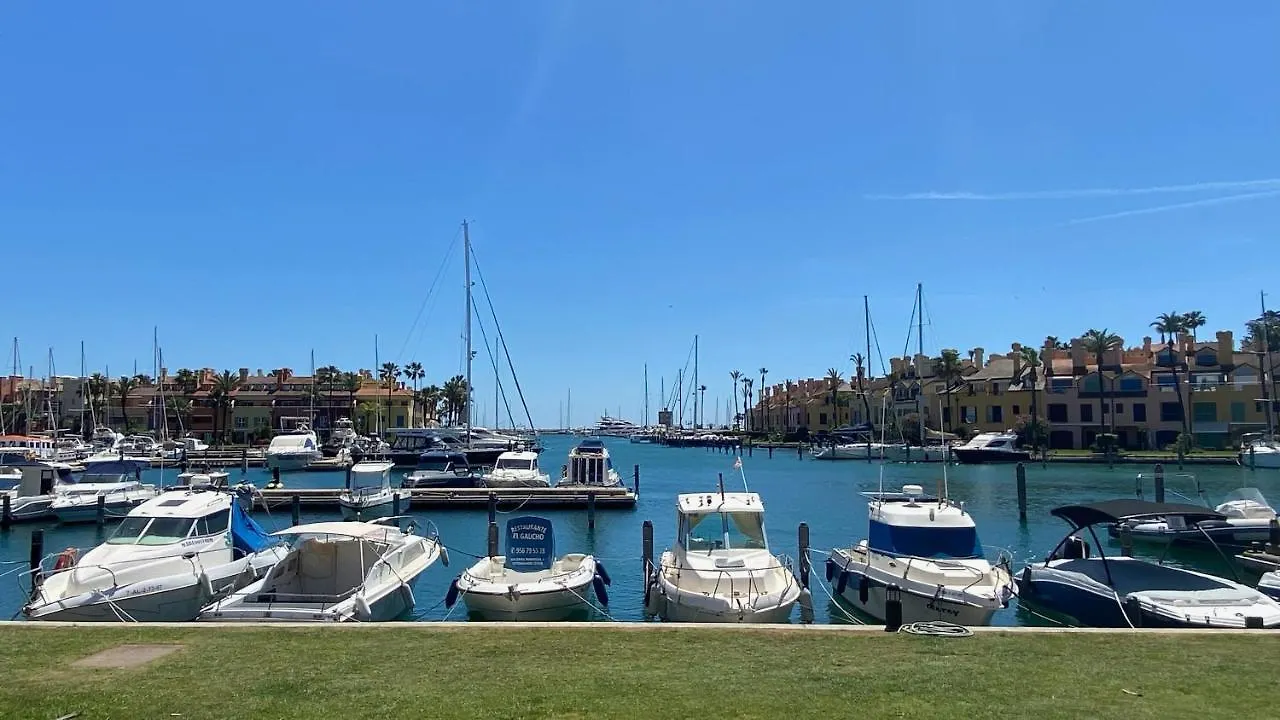 شقة La Marina Sotogrande Pier2 توريغواديارو 0*,  إسبانيا